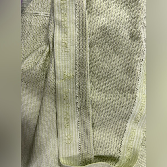 Lululemon Swiftly Tech SS T-Shirt-Size 10-Color:Lichen Lime Shade - Picture 4 of 4
